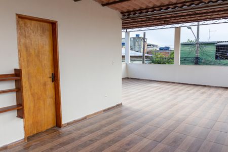 Casa para alugar com 120m², 5 quartos e sem vagaVaranda