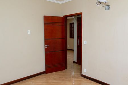 Casa para alugar com 120m², 5 quartos e sem vagaQuarto 2