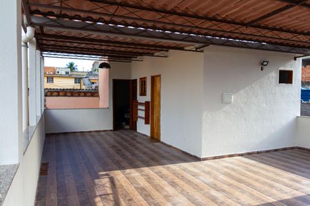 Casa para alugar com 120m², 5 quartos e sem vagaVaranda