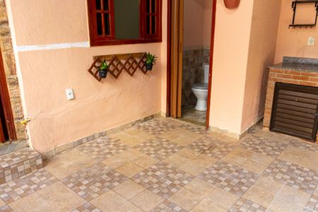 Casa para alugar com 120m², 5 quartos e sem vagaQuintal