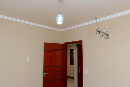 Casa para alugar com 120m², 5 quartos e sem vagaQuarto 2