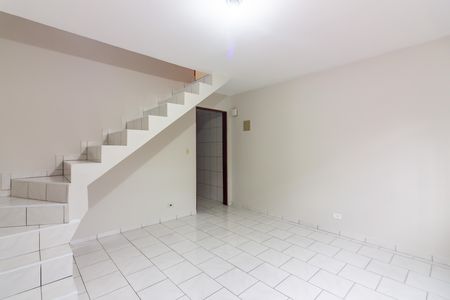 Sala de casa para alugar com 2 quartos, 80m² em Pestana, Osasco