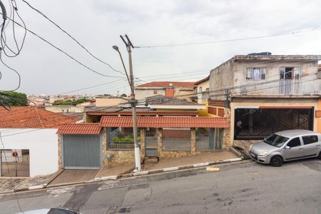 Vista de casa para alugar com 2 quartos, 80m² em Pestana, Osasco