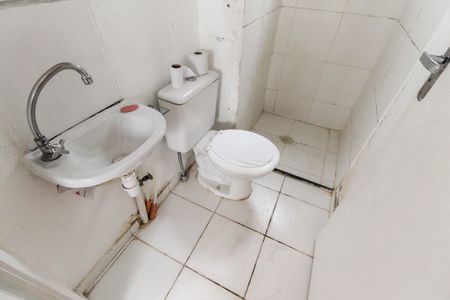 Apartamento para alugar com 39m², 2 quartos e 1 vaga Apartamento para alugar com 39m², 2 quartos e 1 vagaBanheiro