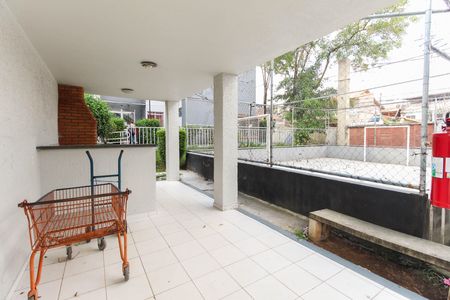 Apartamento para alugar com 39m², 2 quartos e 1 vaga Apartamento para alugar com 39m², 2 quartos e 1 vagaÁrea comum - Salão de festas
