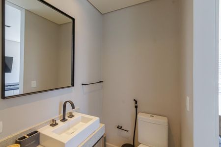 Studio para alugar com 37m², 1 quarto e 1 vaga Studio para alugar com 37m², 1 quarto e 1 vagaBanheiro