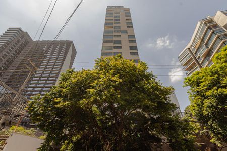 Studio para alugar com 37m², 1 quarto e 1 vaga Studio para alugar com 37m², 1 quarto e 1 vagaFachada