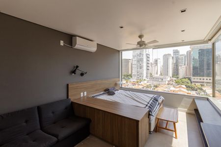Studio para alugar com 37m², 1 quarto e 1 vaga Studio para alugar com 37m², 1 quarto e 1 vagaStudio