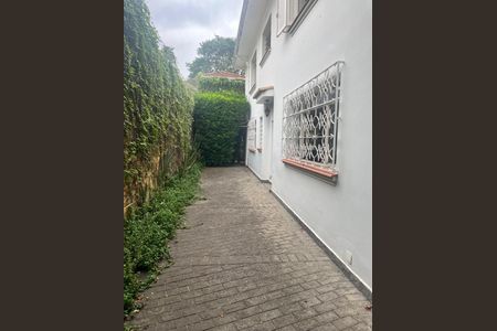 Casa para alugar com 400m², 4 quartos e 4 vagas