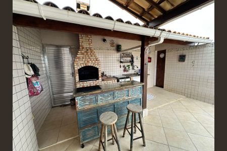 Apartamento para alugar com 220m², 5 quartos e 3 vagas Apartamento para alugar com 220m², 5 quartos e 3 vagasCobertura