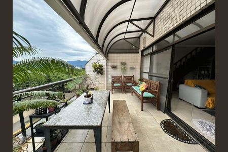 Apartamento para alugar com 5 quartos, 220m² em Recreio dos Bandeirantes, Rio de Janeiro