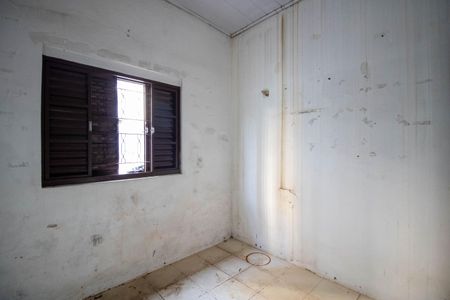 Quarta 1 de casa para alugar com 2 quartos, 300m² em Vila Plana, São Paulo