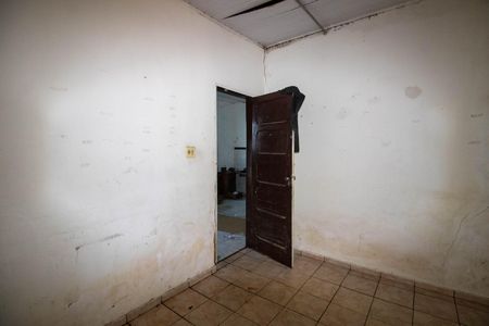 Quarta 2 de casa para alugar com 2 quartos, 300m² em Vila Plana, São Paulo