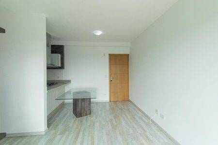Sala de apartamento para alugar com 3 quartos, 60m² em Boa Vista, Curitiba