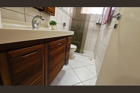 Apartamento para alugar com 75m², 2 quartos e 1 vaga Apartamento para alugar com 75m², 2 quartos e 1 vagaBanheiro