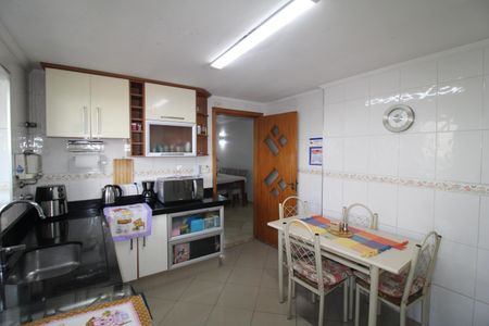 Apartamento à venda com 88m², 3 quartos e 1 vagaCozinha