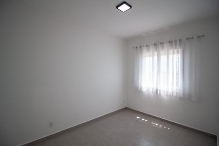 Quarto 1 de apartamento para alugar com 2 quartos, 42m² em Jardim Ibiti do Paco, Sorocaba