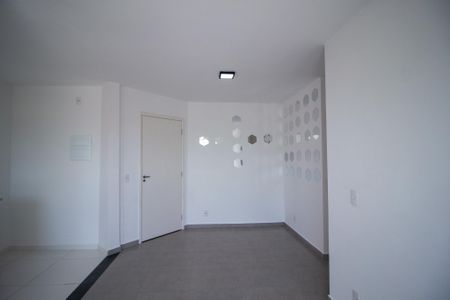 Sala  de apartamento para alugar com 2 quartos, 42m² em Jardim Ibiti do Paco, Sorocaba