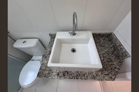 Apartamento para alugar com 85m², 3 quartos e 1 vagaSuíte 1 - Banheiro