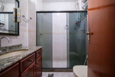 Apartamento à venda com 91m², 3 quartos e 1 vaga Apartamento à venda com 91m², 3 quartos e 1 vagaBanheiro