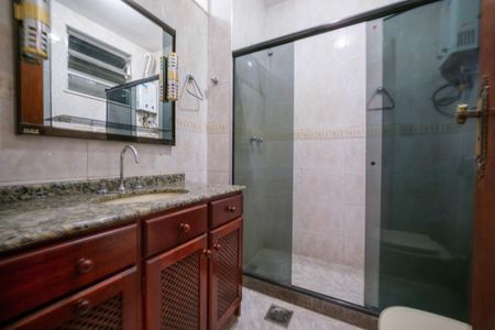 Apartamento à venda com 91m², 3 quartos e 1 vaga Apartamento à venda com 91m², 3 quartos e 1 vagaBanheiro