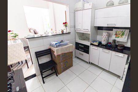 Apartamento para alugar com 94m², 2 quartos e sem vagaCozinha