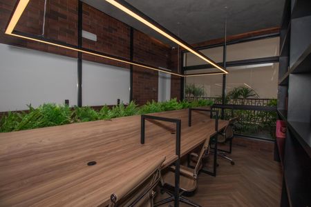 Apartamento para alugar com 42m², 1 quarto e 1 vaga Apartamento para alugar com 42m², 1 quarto e 1 vagaÁrea Comum - Home Office