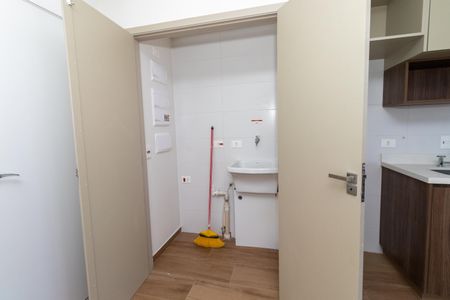 Apartamento para alugar com 42m², 1 quarto e 1 vaga Apartamento para alugar com 42m², 1 quarto e 1 vagaÁrea de Serviço