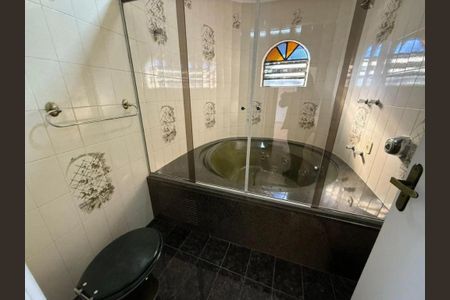 Casa para alugar com 2 quartos, 350m² em Jardim Textil, São Paulo