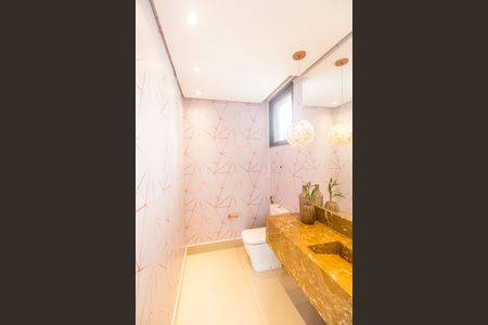 Casa de condomínio à venda com 640m², 5 quartos e 5 vagas Casa de condomínio à venda com 640m², 5 quartos e 5 vagasLavabo