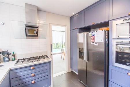 Casa de condomínio à venda com 640m², 5 quartos e 5 vagas Casa de condomínio à venda com 640m², 5 quartos e 5 vagasCozinha