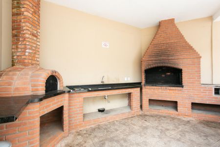 Apartamento à venda com 36m², 1 quarto e 1 vaga Apartamento à venda com 36m², 1 quarto e 1 vagaÁrea comum - Churrasqueira