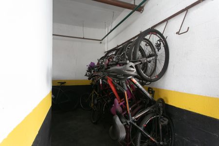 Apartamento à venda com 36m², 1 quarto e 1 vaga Apartamento à venda com 36m², 1 quarto e 1 vagaÁrea comum - Bicicletário