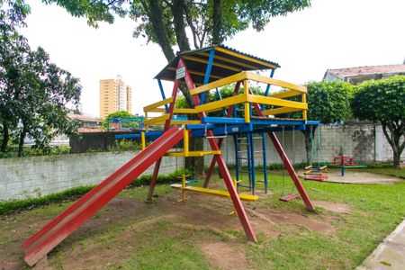 Apartamento à venda com 36m², 1 quarto e 1 vaga Apartamento à venda com 36m², 1 quarto e 1 vagaÁrea comum - Playground