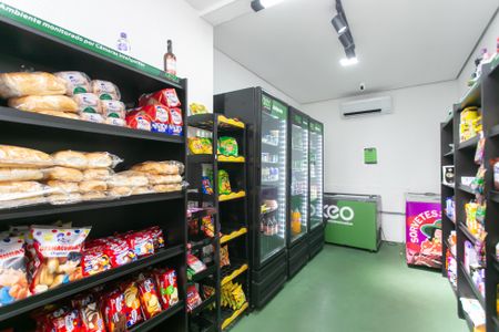 Apartamento à venda com 36m², 1 quarto e 1 vaga Apartamento à venda com 36m², 1 quarto e 1 vagaÁrea comum - Mercadinho