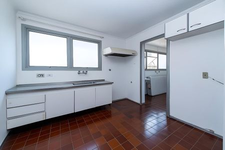 Apartamento para alugar com 2 quartos, 100m² em Itaim Bibi, São Paulo
