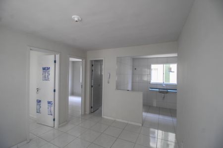 Sala de apartamento para alugar com 2 quartos, 44m² em São Benedito, Nova Iguaçu