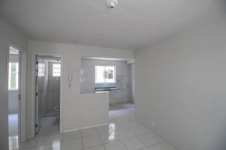 Sala de apartamento para alugar com 2 quartos, 44m² em São Benedito, Nova Iguaçu