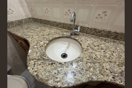 Apartamento para alugar com 59m², 2 quartos e 1 vagaBanheiro - torneira