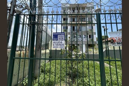 Apartamento para alugar com 59m², 2 quartos e 1 vagaFachada + palquinha