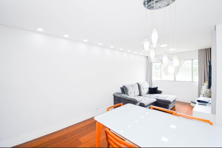 Sala de apartamento à venda com 3 quartos, 100m² em Vila Adelaide Perella, Guarulhos