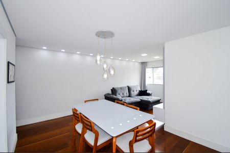 Sala de apartamento à venda com 3 quartos, 100m² em Vila Adelaide Perella, Guarulhos