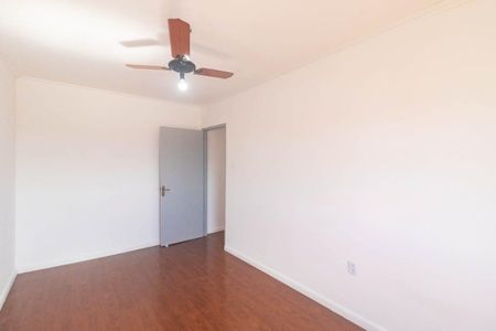 Quarto 1 de apartamento para alugar com 2 quartos, 62m² em Humaitá, Porto Alegre