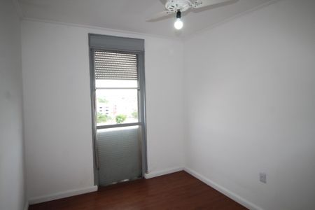 Quarto 1 de apartamento para alugar com 2 quartos, 62m² em Humaitá, Porto Alegre