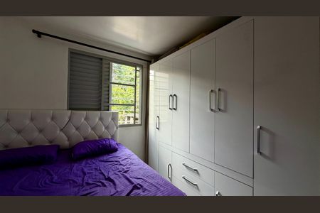 Apartamento à venda com 2 quartos, 49m² em Jardim Ester Yolanda, São Paulo