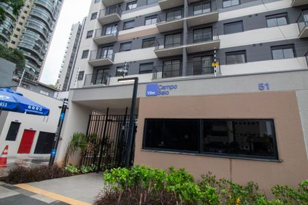 Studio para alugar com 27m², 1 quarto e sem vaga Studio para alugar com 27m², 1 quarto e sem vagaFachada e portaria