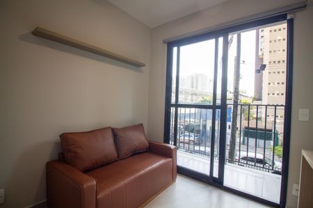 Studio para alugar com 27m², 1 quarto e sem vaga Studio para alugar com 27m², 1 quarto e sem vagaSala