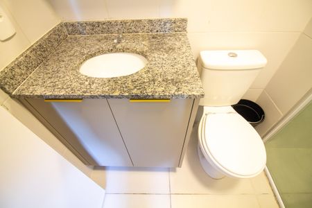 Studio para alugar com 27m², 1 quarto e sem vaga Studio para alugar com 27m², 1 quarto e sem vagaBanheiro da Suíte