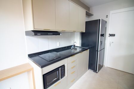 Studio para alugar com 27m², 1 quarto e sem vaga Studio para alugar com 27m², 1 quarto e sem vagaCozinha