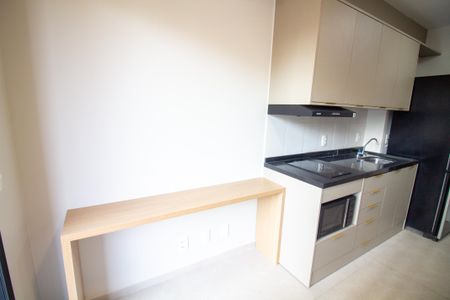 Studio para alugar com 27m², 1 quarto e sem vaga Studio para alugar com 27m², 1 quarto e sem vagaSala